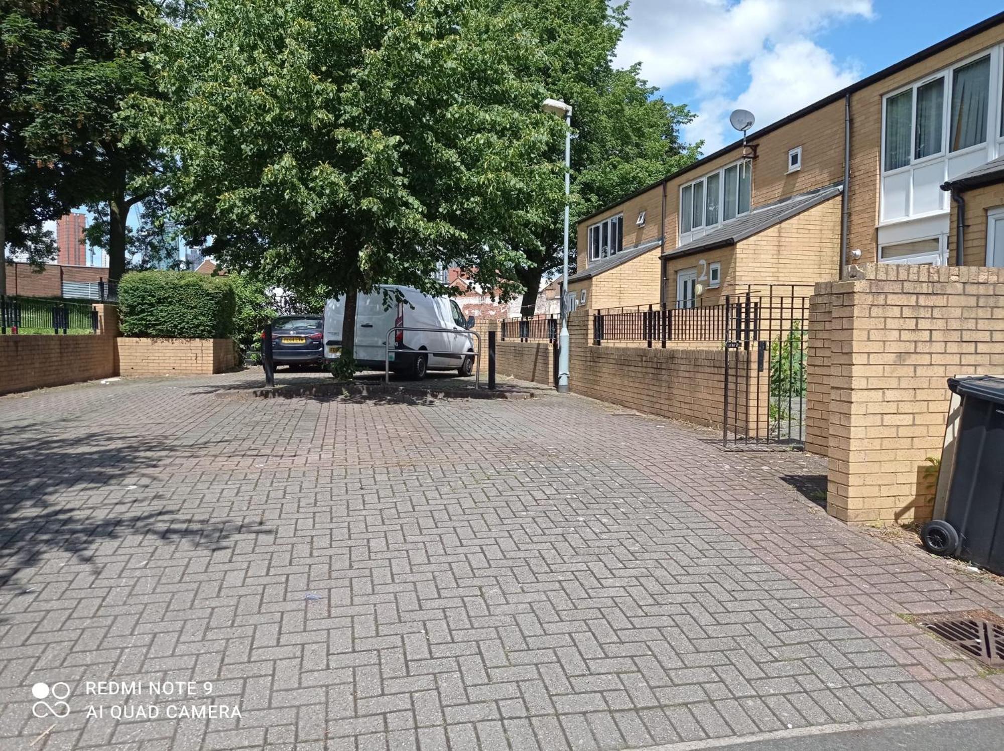 Luxury New House With Free Parking Apartment Birmingham Exterior photo